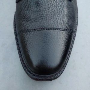 Allen Edmonds Black Leather Oxfords